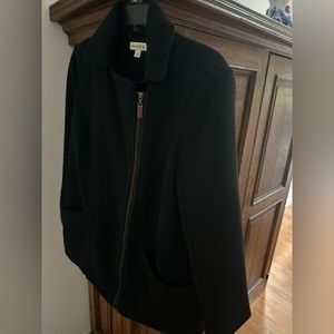 Susan Graver fall Winter black coat zip up size Med with pockets